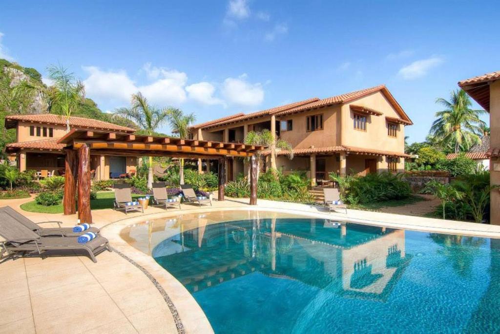 Las Villas, Villa Alegria, Troncones