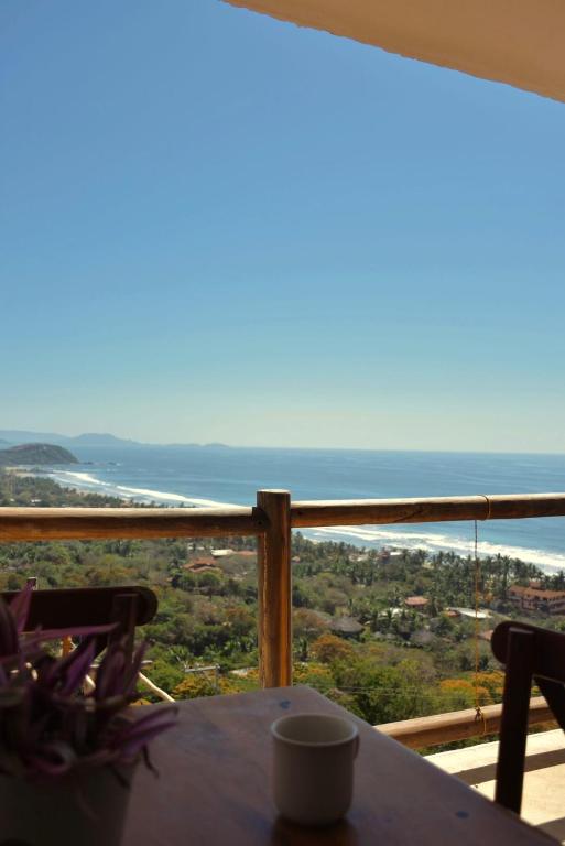 Villas Roberto's Bistro Mirador