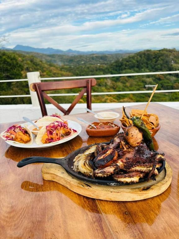 Villas Roberto's Bistro Mirador